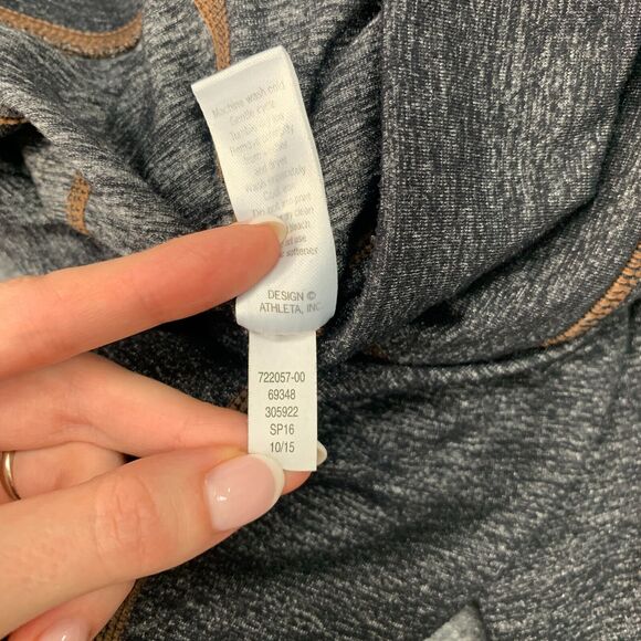 Athleta Mind of Matter Capri Womens XXS 2XS Cut Out Hem Leggings Stretch Pull On - Picture 8 of 12